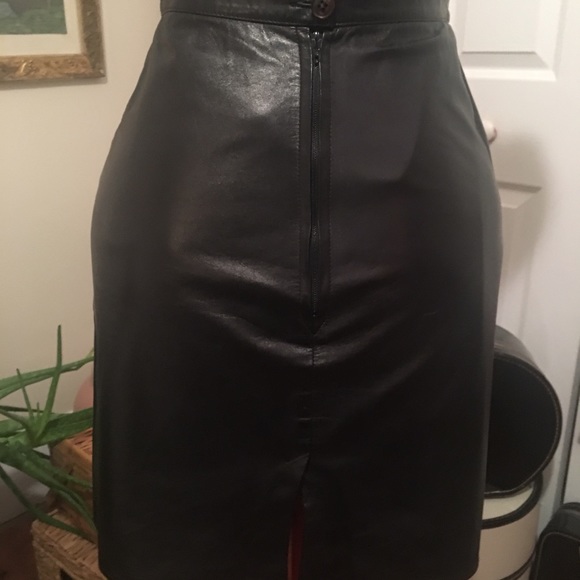 J. King Designs LA vintage leather skirt - Picture 3 of 6